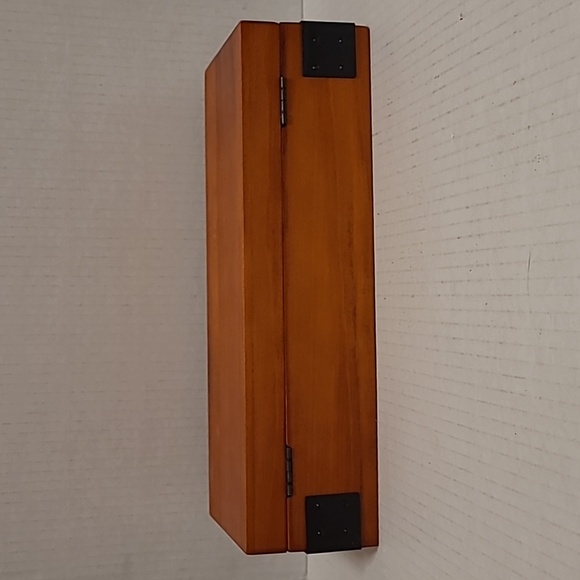 Wood Watch / Jewelry Box - Picture 5 of 16